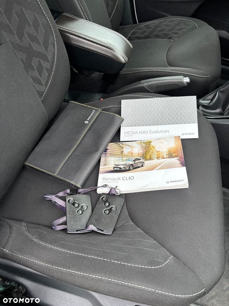 Renault Clio 1.2 16V Limited 2018 - 25