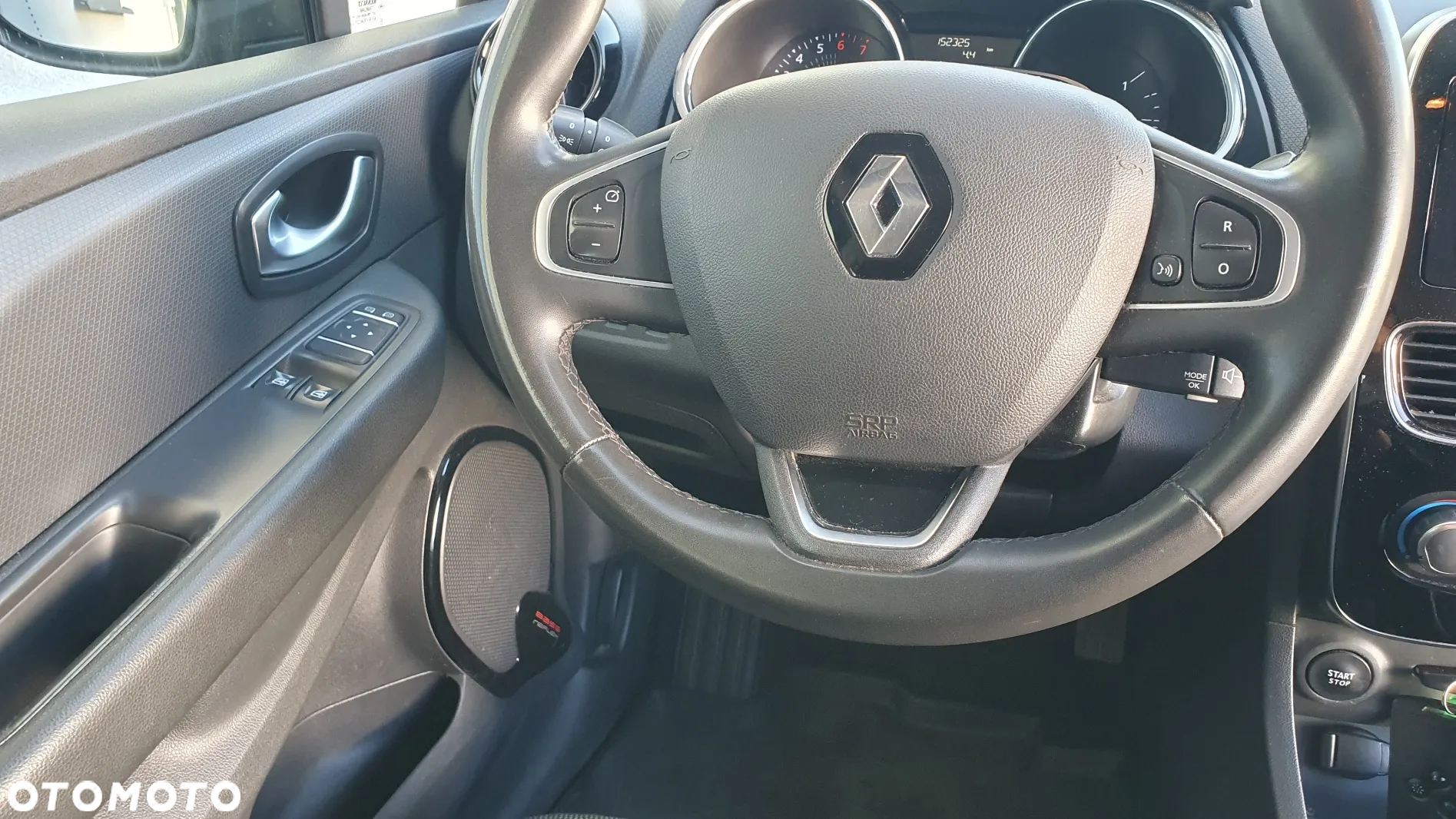Renault Clio - 16