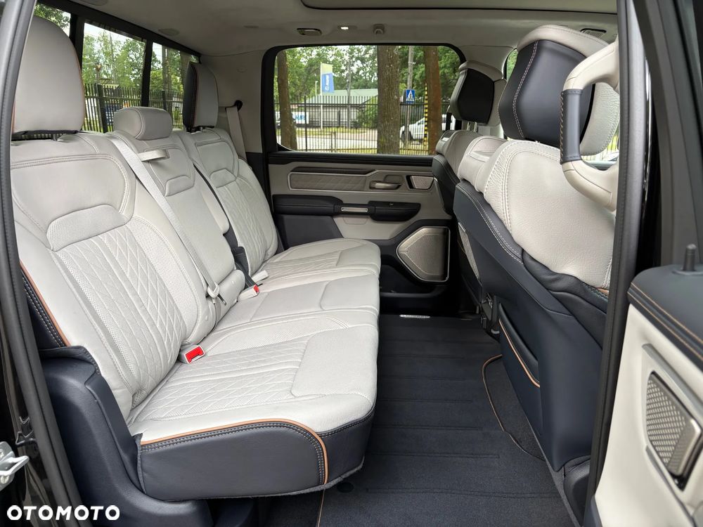 RAM 1500 Tungsten - 19