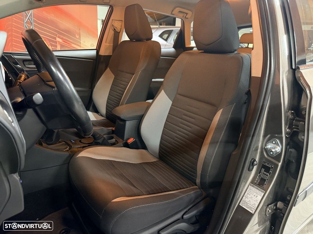 Toyota Auris 1.2T Comfort+Navi - 7