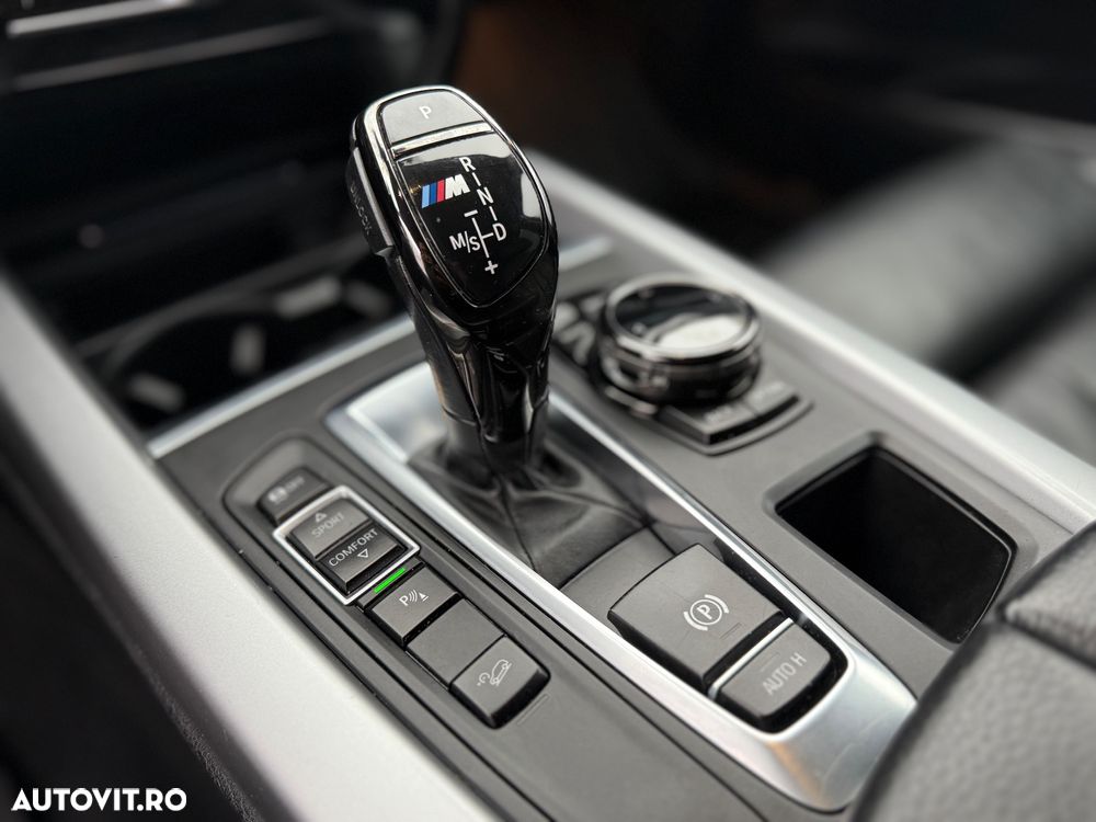 BMW X5 xDrive30d Sport-Aut. - 9