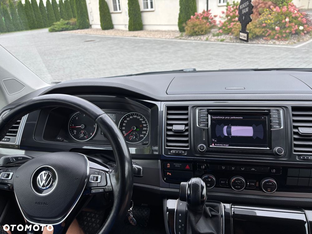 Volkswagen Multivan - 27