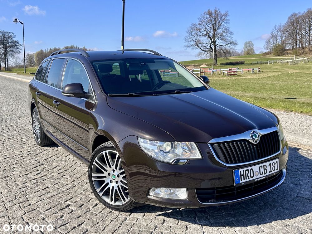 Skoda Superb 2.0 TDI DSG Exclusive - 18