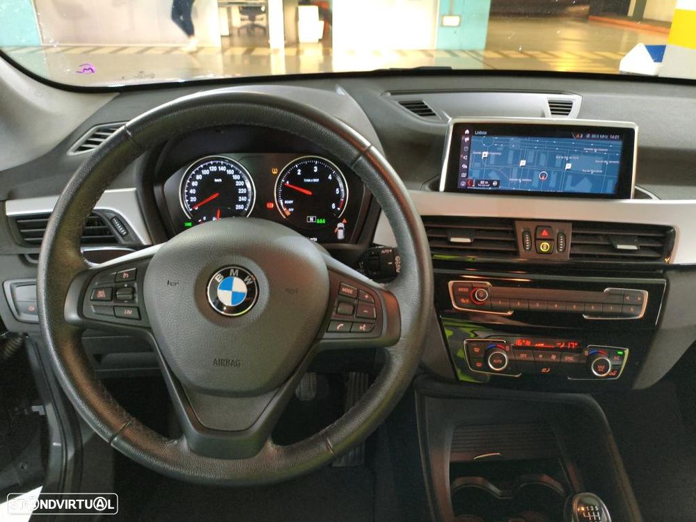 BMW X1 16 d sDrive - 7
