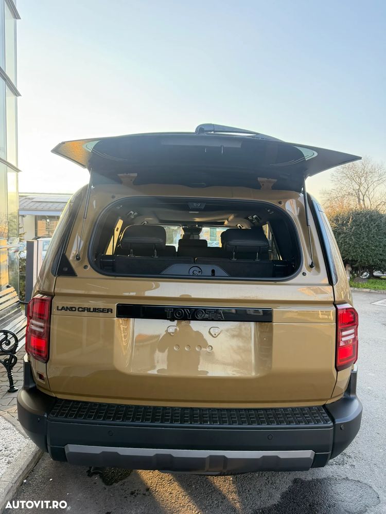 Toyota Land Cruiser 250 2.8l D-4D 204 CP A/T 7 locuri Luxury - 8
