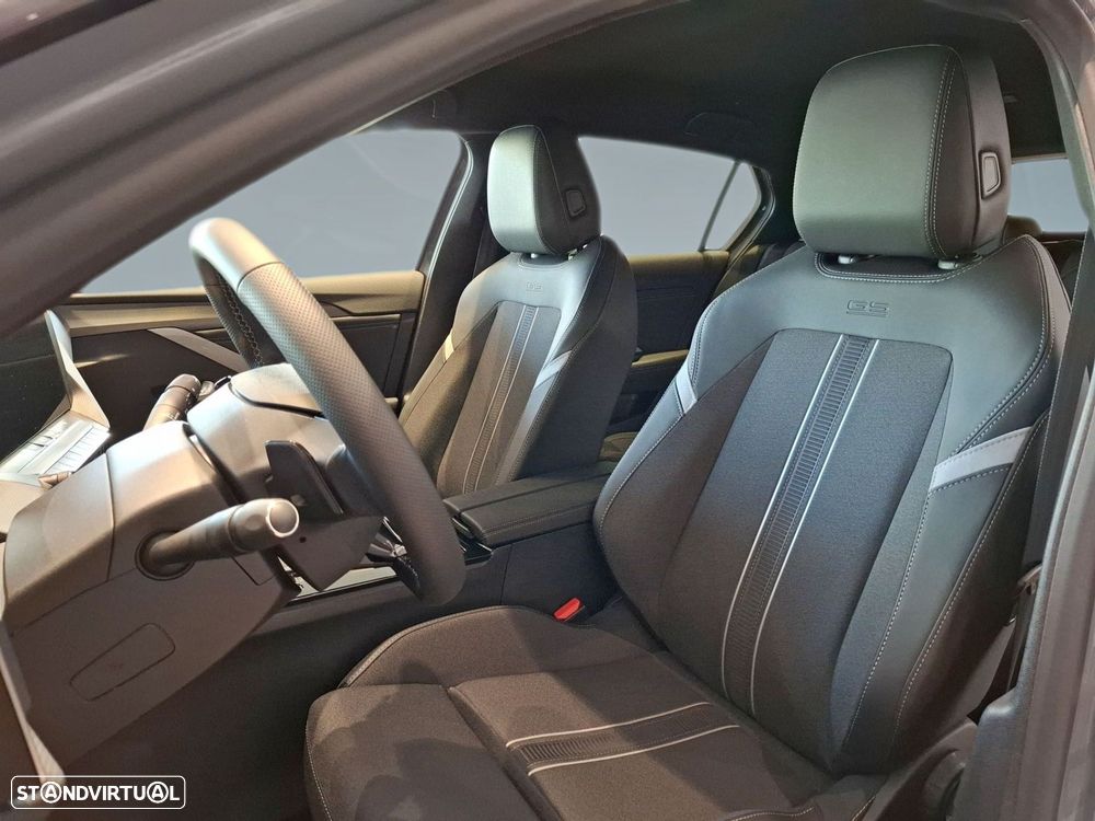 Opel Astra 1.6 T Hybrid Plug-In GS — fotografia 5