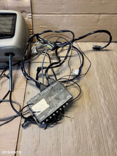 ekrany w zagłówkach honda cr-v iv dvd beżowa skóra telewizory zagłówki - 6