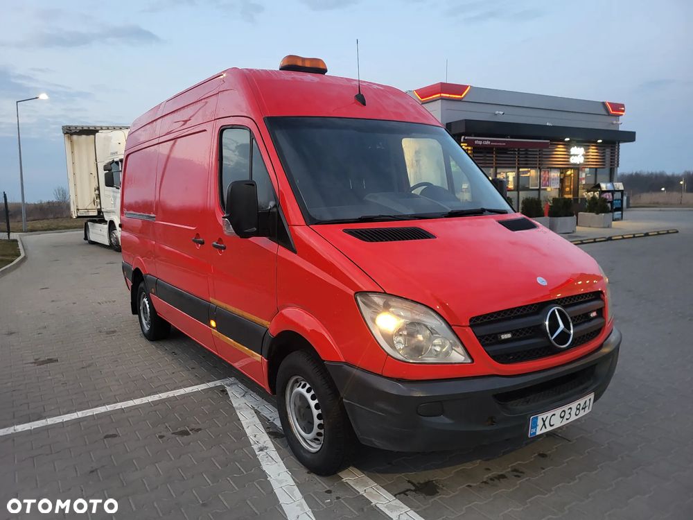 Mercedes-Benz Sprinter - 17