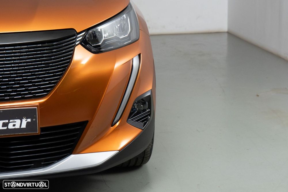 Peugeot 2008 1.2 PureTech Allure Pack - 17