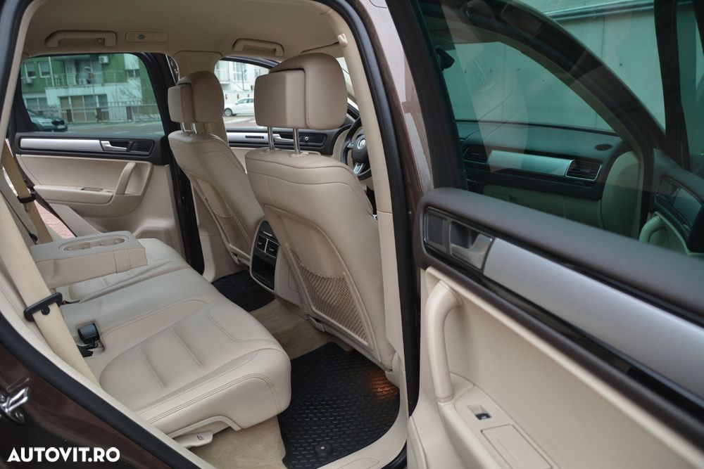 Volkswagen Touareg 3.0 V6 TDI SCR Blue Motion DPF Automatik Exclusive - 9