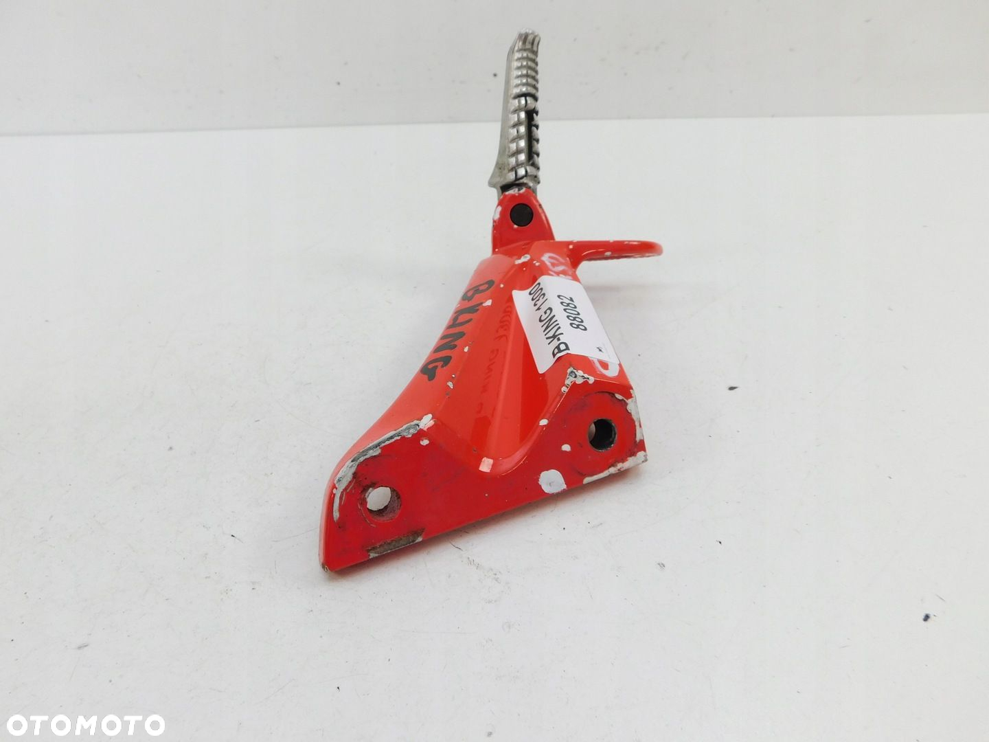 SUZUKI GSX 1300 B-KING SET PODNÓŻEK PASAŻERA PRAWY - 3