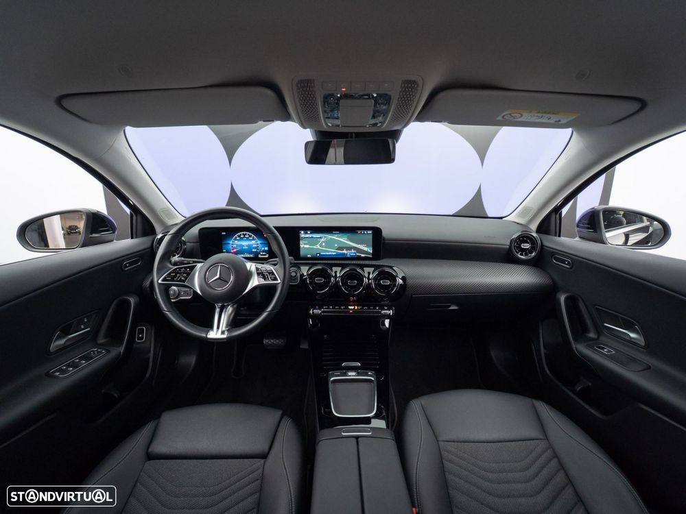 Mercedes-Benz A 250 e - 14