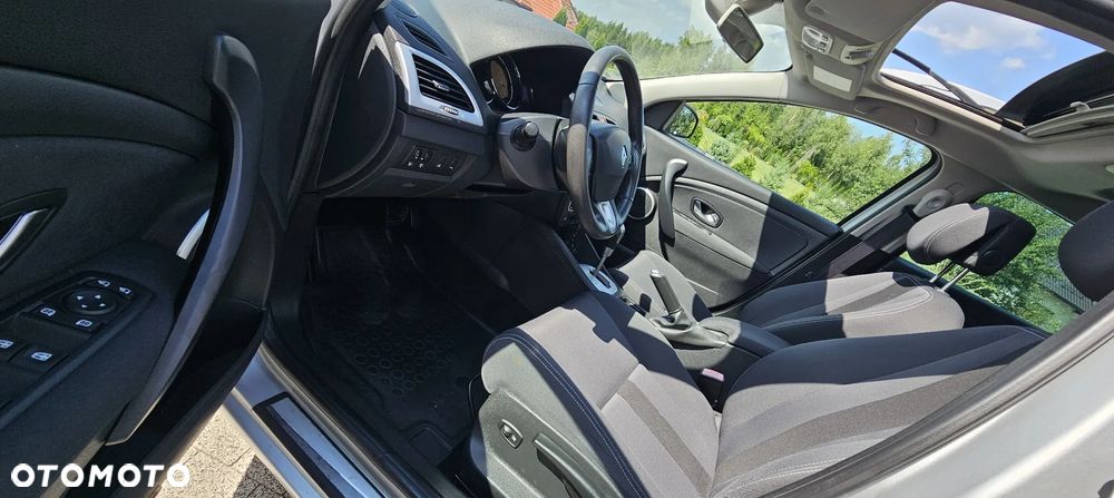 Renault Megane 2.0 140 CVT Dynamique - 4