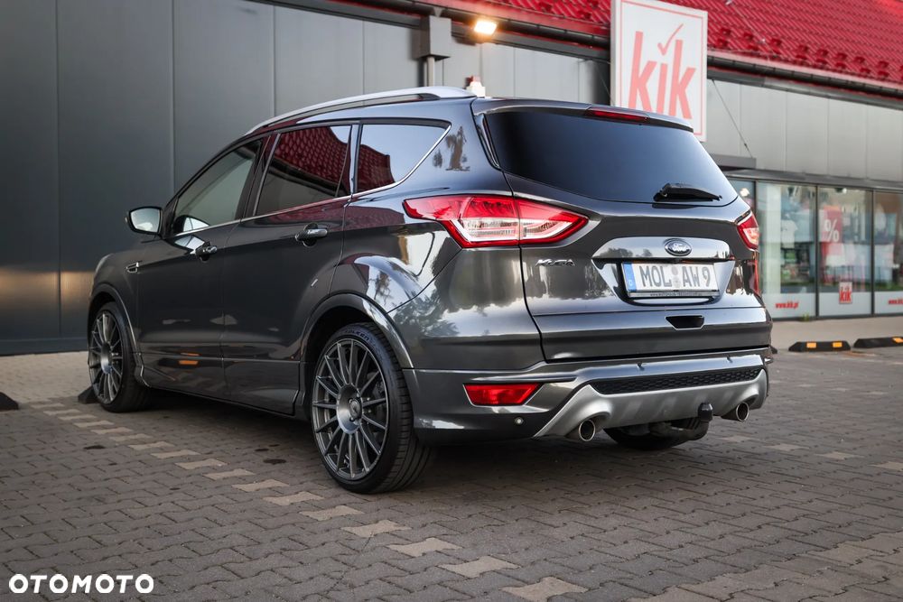 Ford Kuga 2.0 TDCi 4x4 ST-Line - 13