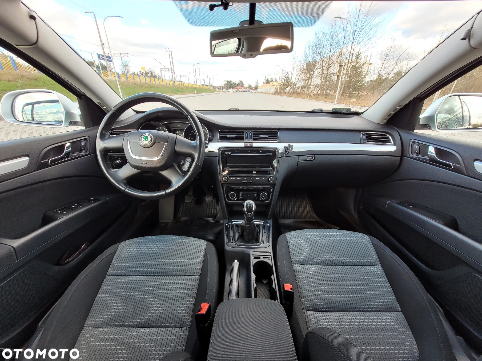 Skoda Superb 2.0 TDI Ambition - 9
