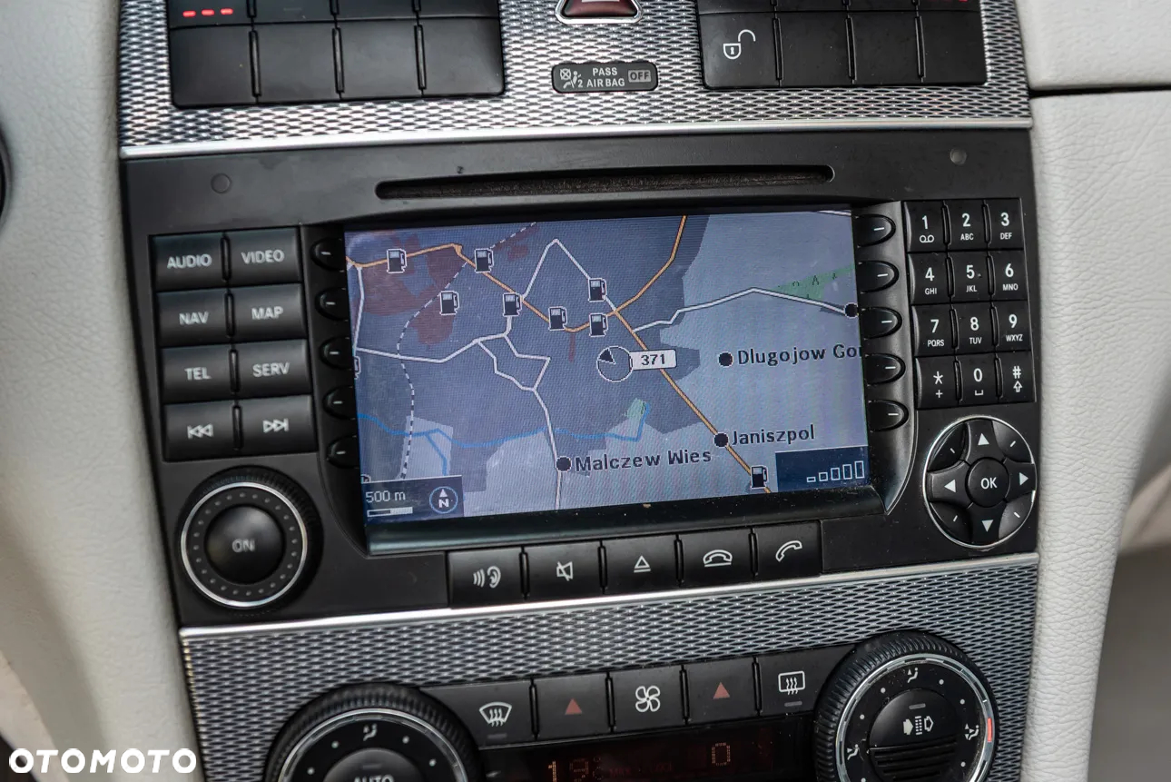 Mercedes-Benz CLK Cabrio 500 7G-TRONIC Avantgarde - 22