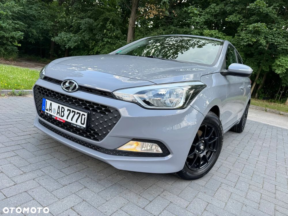 Hyundai i20 blue 1.2 Style - 2