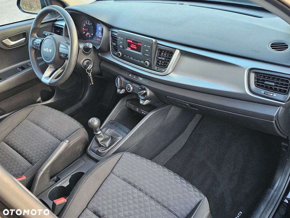 Kia Rio - 19