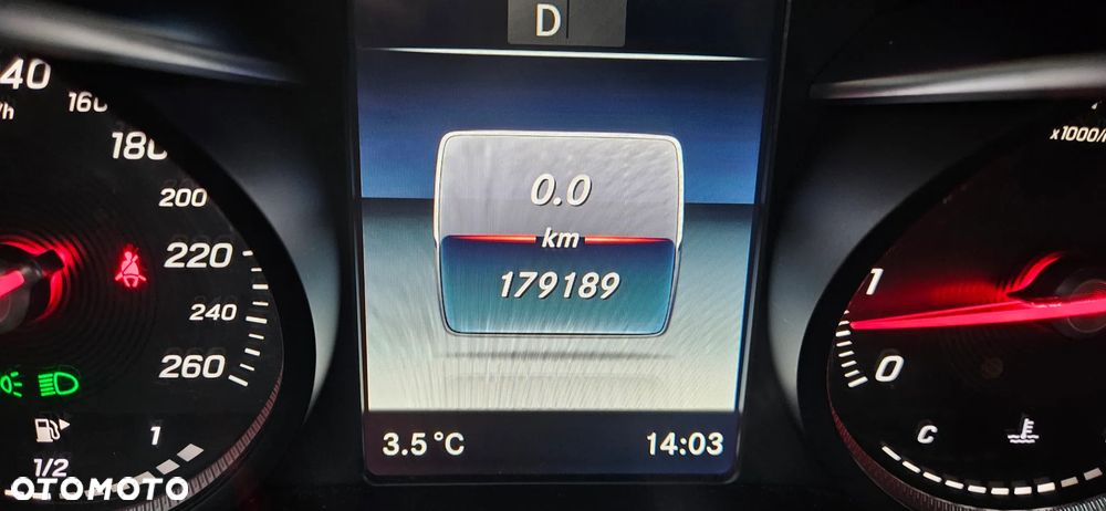 Mercedes-Benz Klasa C 300 9G-TRONIC Avantgarde - 26