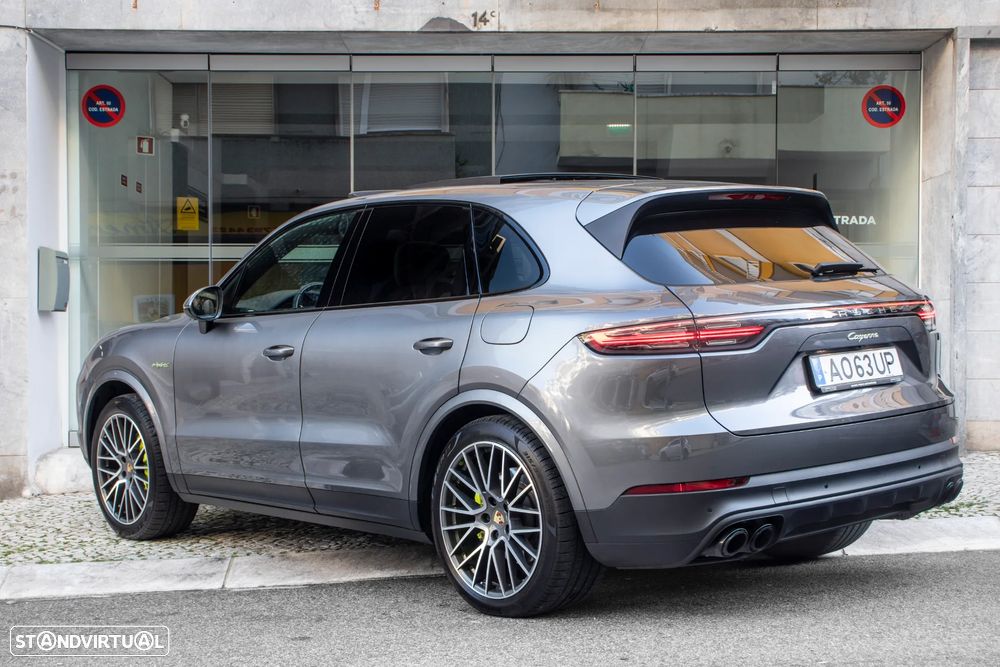 Porsche Cayenne E-Hybrid - 47