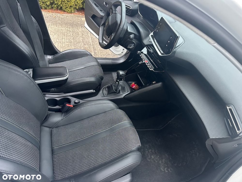 Peugeot 208 BlueHDi 100 Active Pack - 14