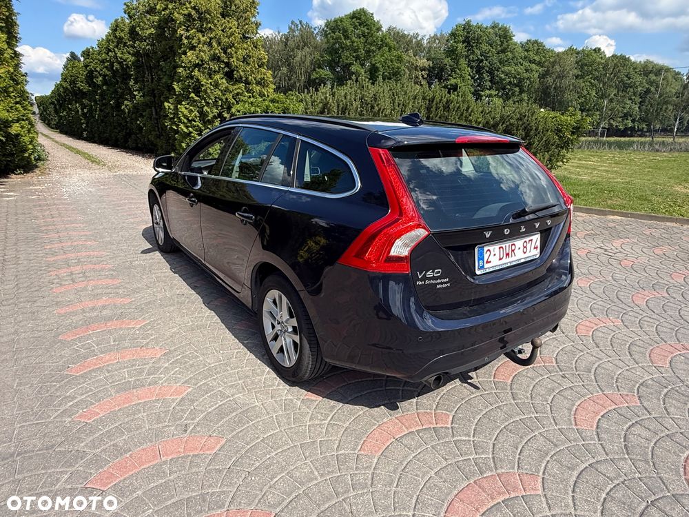 Volvo V60 T2 Geartronic Kinetic - 10