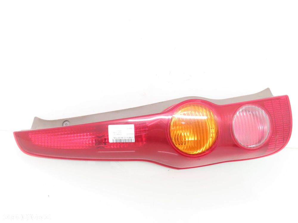 LAMPA LEWA TYLNA DAIHATSU CUORE VII - 1