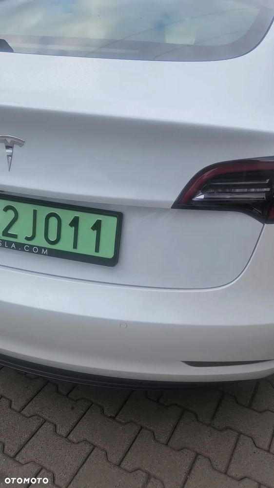 Tesla Model 3 Standard Range Plus - 11