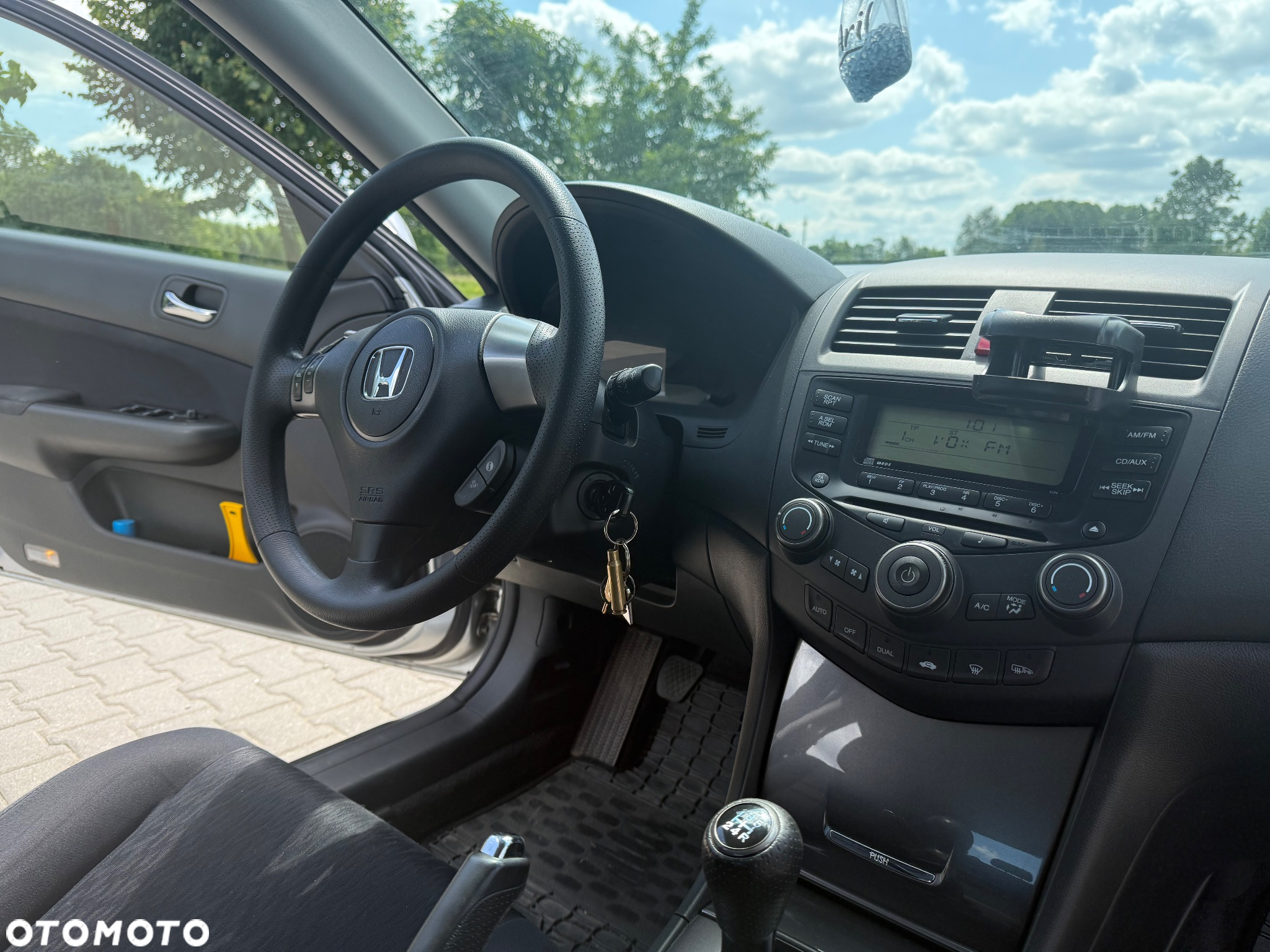 Honda Accord 2.0 Comfort - 8