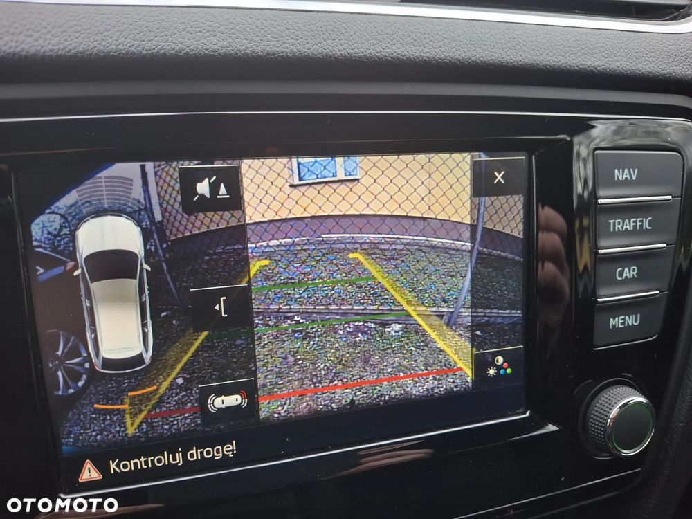 Skoda Octavia 2.0 TDI (Green tec) RS - 25