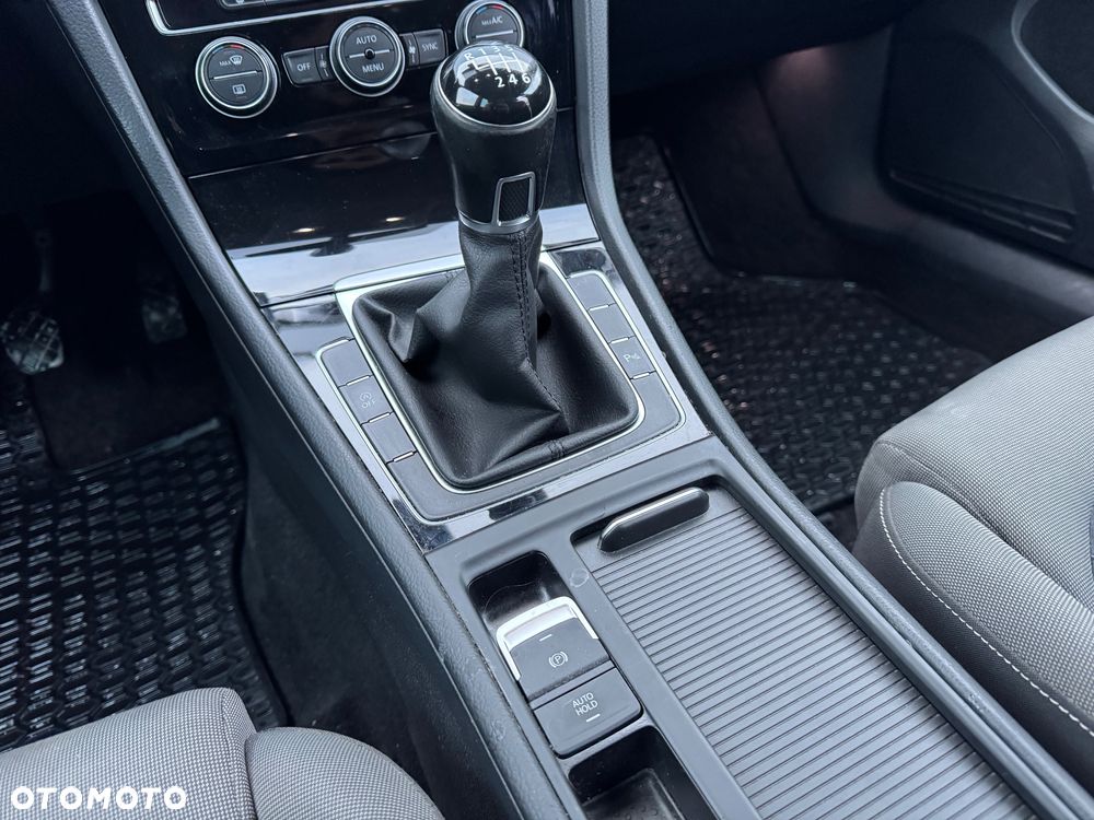 Volkswagen Golf Variant 1.4 TSI BlueMotion Technology Comfortline - 8