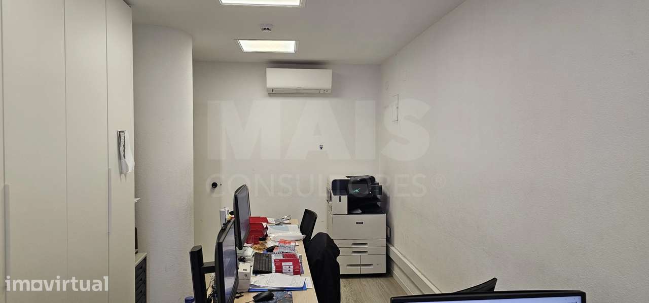 Armazém ou Escritório Serviços em Alfragide com 100m2 - Grande imagem: 4/23
