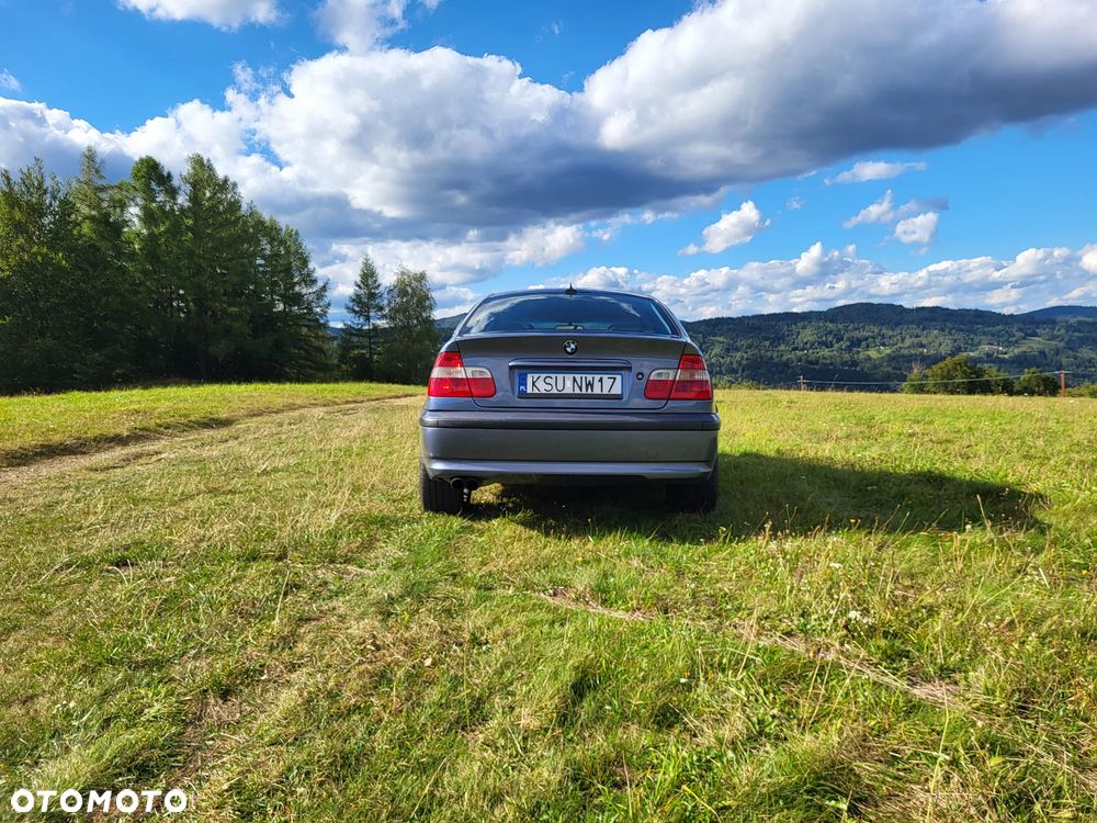 BMW Seria 3 330ix - 5