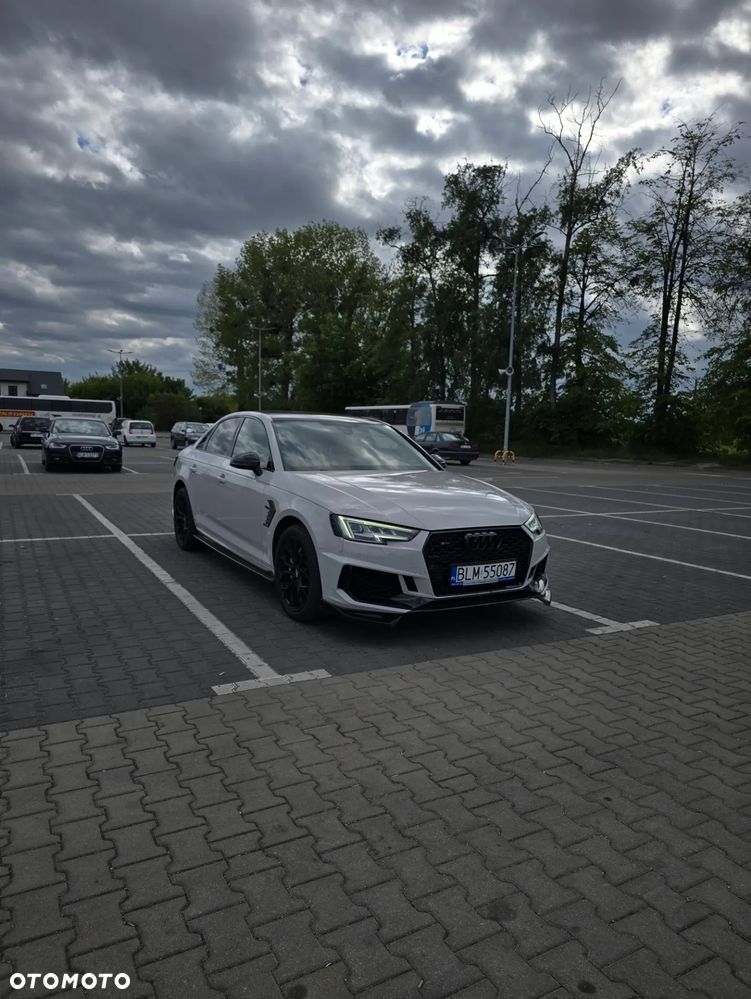 Audi A4 Limousine 2.0 TDI S tronic quattro sport - 1