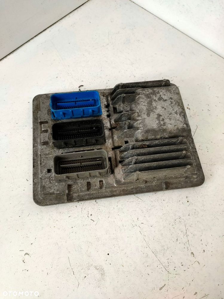 sterownik silnika opel astra k v 12668437 - 1