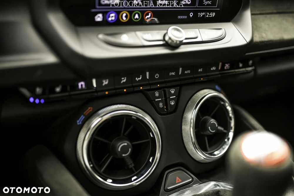 Chevrolet Camaro - 17