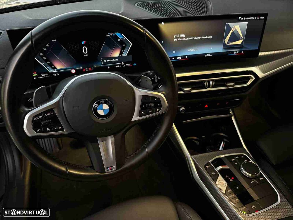 BMW 320 d Touring Pack Desportivo M Auto - 15