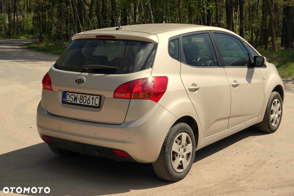 Kia Venga 1.4 CVVT Dream-Team Edition - 10