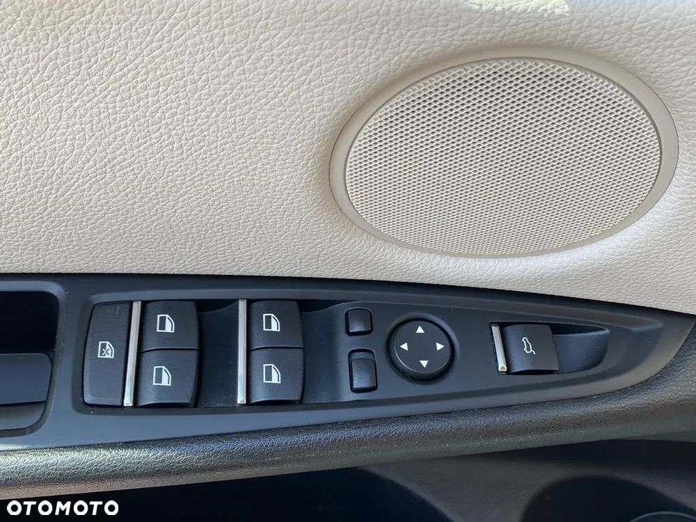 BMW X5 xDrive30d - 34