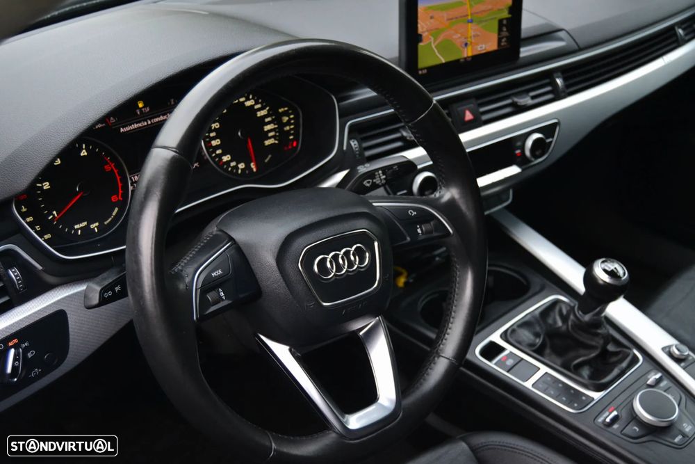 Audi A4 2.0 TDI Design - 24