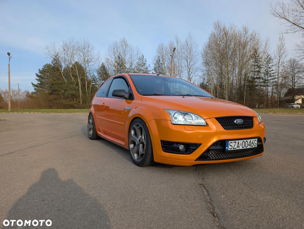 Ford Focus - 1