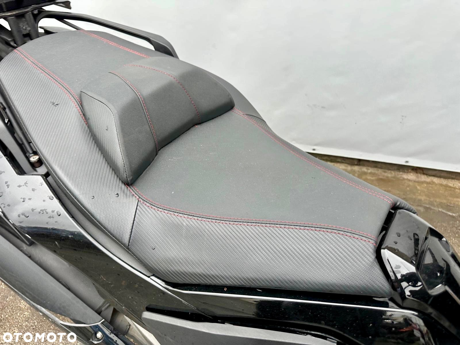 Kymco AK 550 - 6