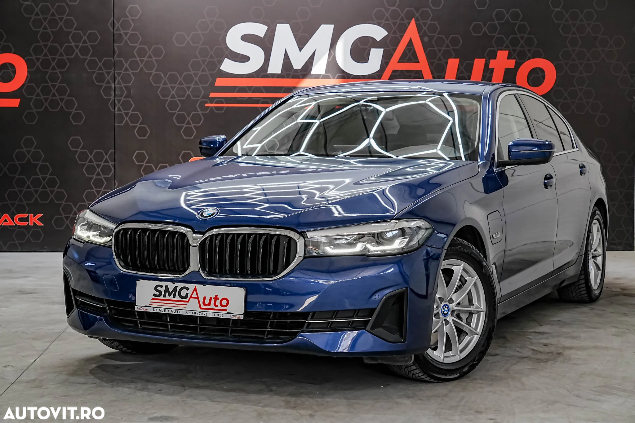 BMW Seria 5 530e xDrive AT PHEV - 16