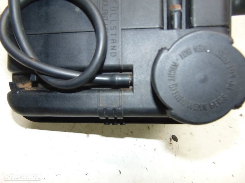 BMW 525 TDS/outros depósito água - 2