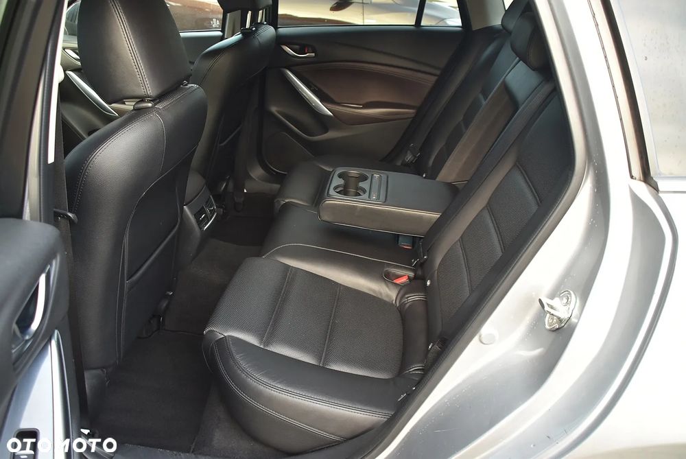 Mazda 6 2.2 D Skypassion I-ELoop 4x4 - 19