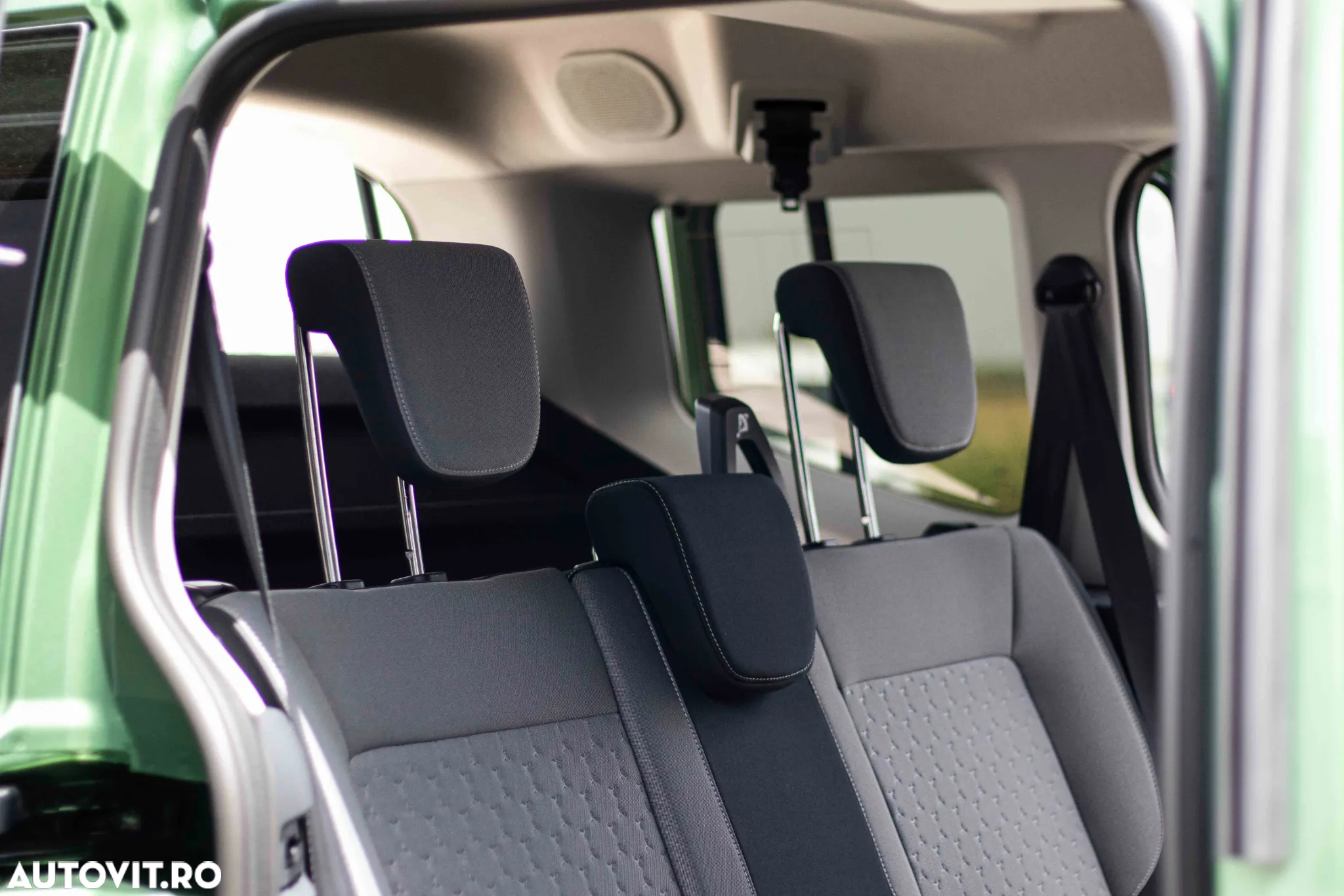 Ford Tourneo Courier 1.0 EcoBoost Titanium - 24
