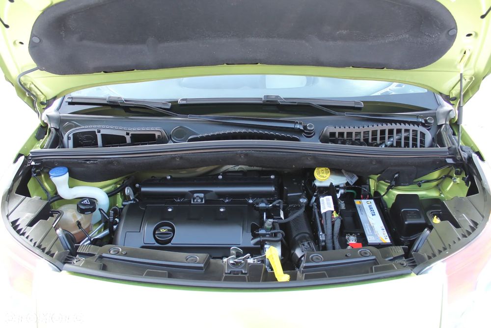 Citroën C3 1.4 VTi Exclusive - 33