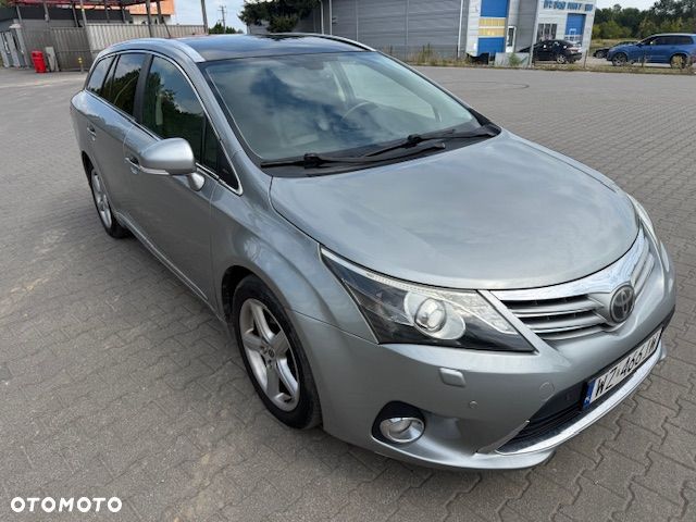 Toyota Avensis 2.2 D-4D Prestige NAVI - 5