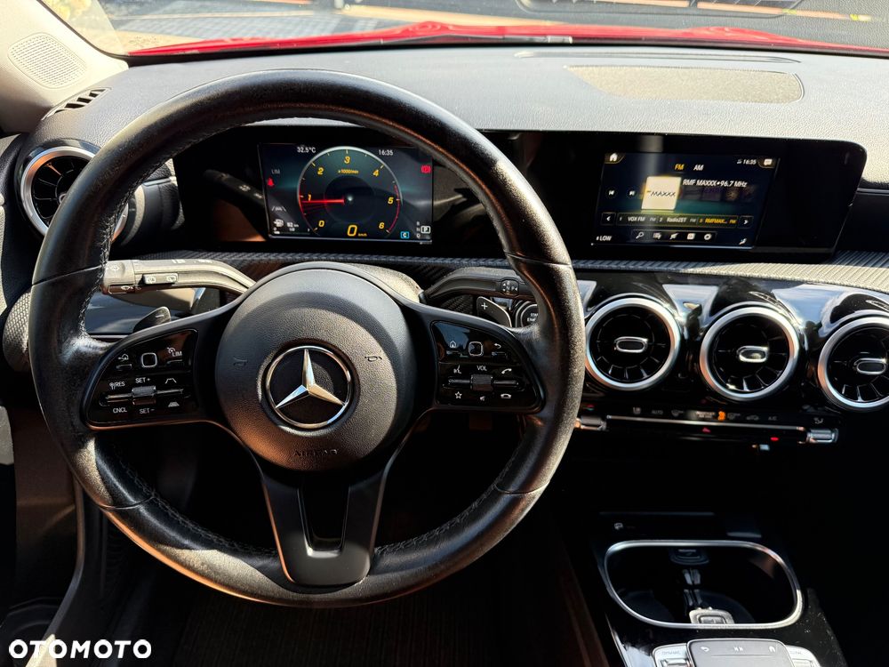 Mercedes-Benz CLA 180 d 7G-DCT Progressive - 25