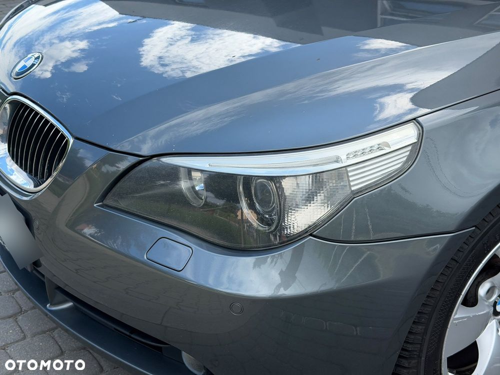 BMW Seria 5 525i - 10